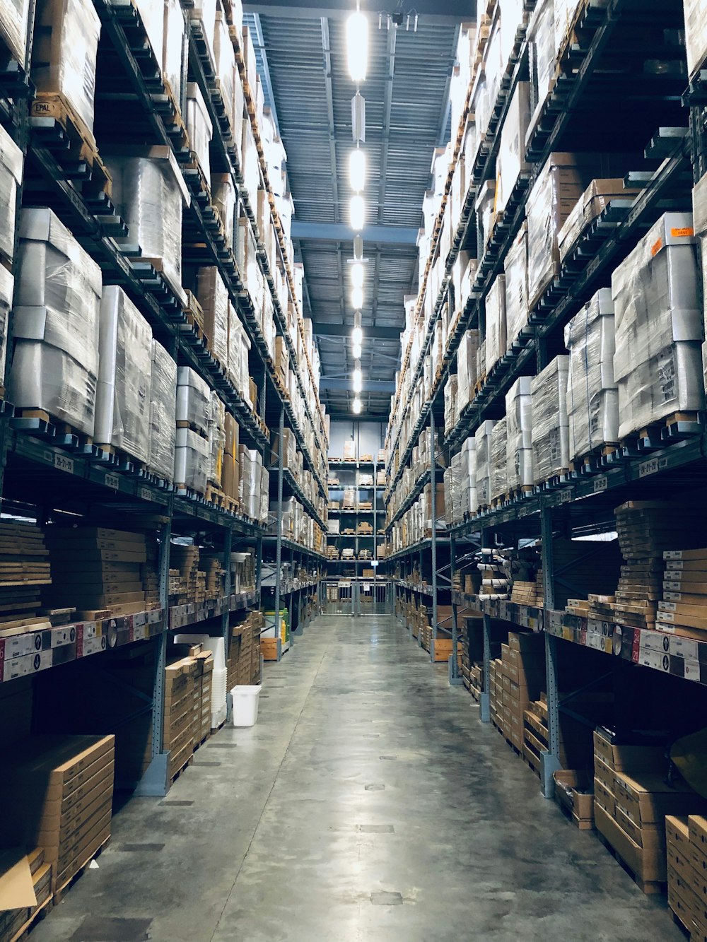 Destination warehouse racking and delivery